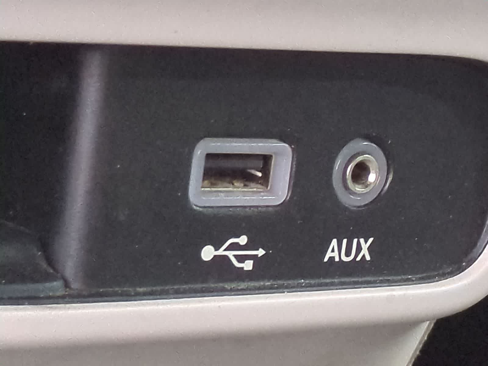 Thumbnail: 2017 Chrysler Pacifica - 29