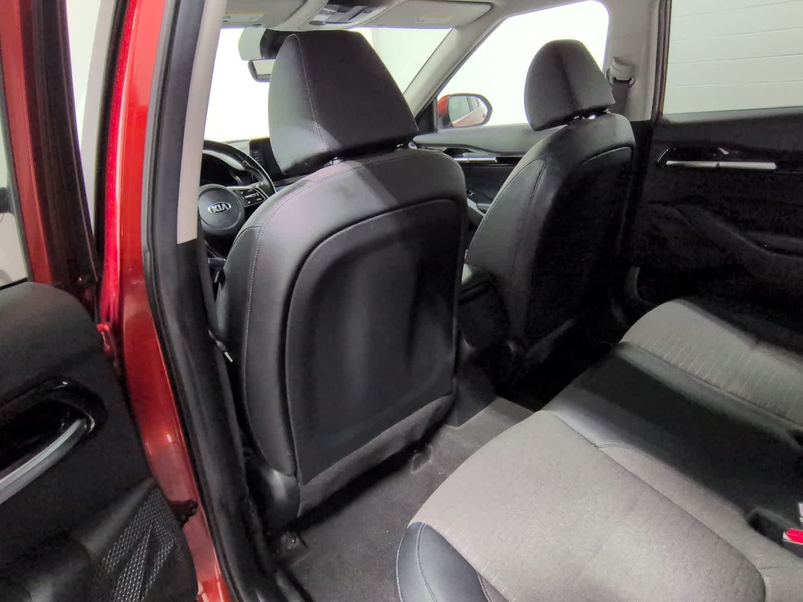 Thumbnail: 2021 Kia Seltos - 24