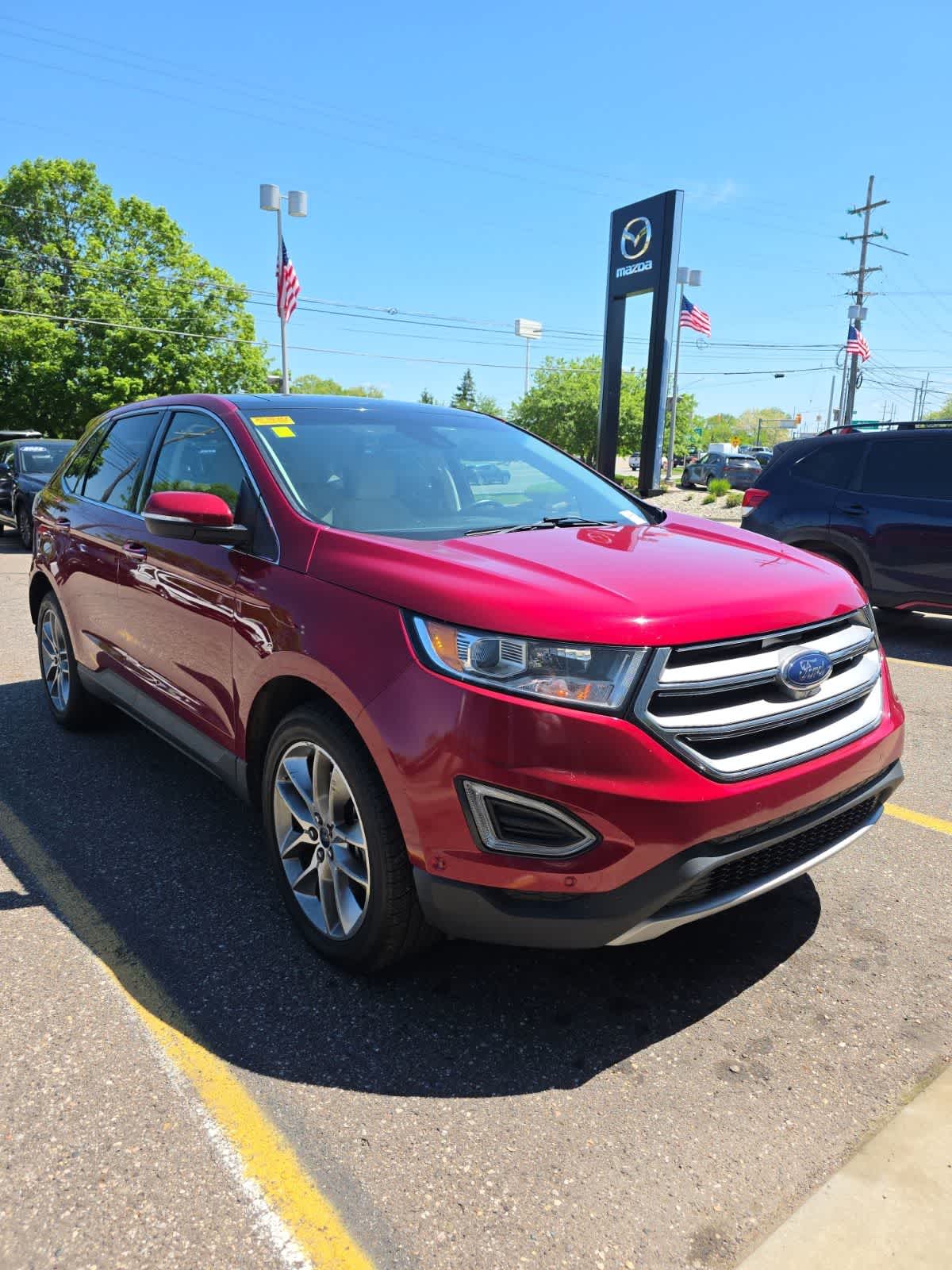 2017 Ford Edge Titanium's photo