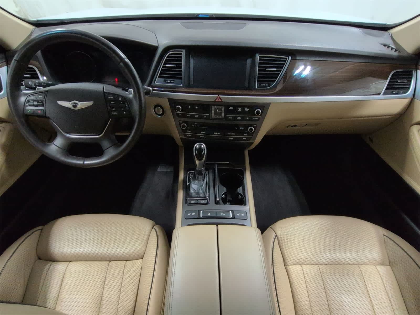 Thumbnail: 2015 Hyundai Genesis - 16