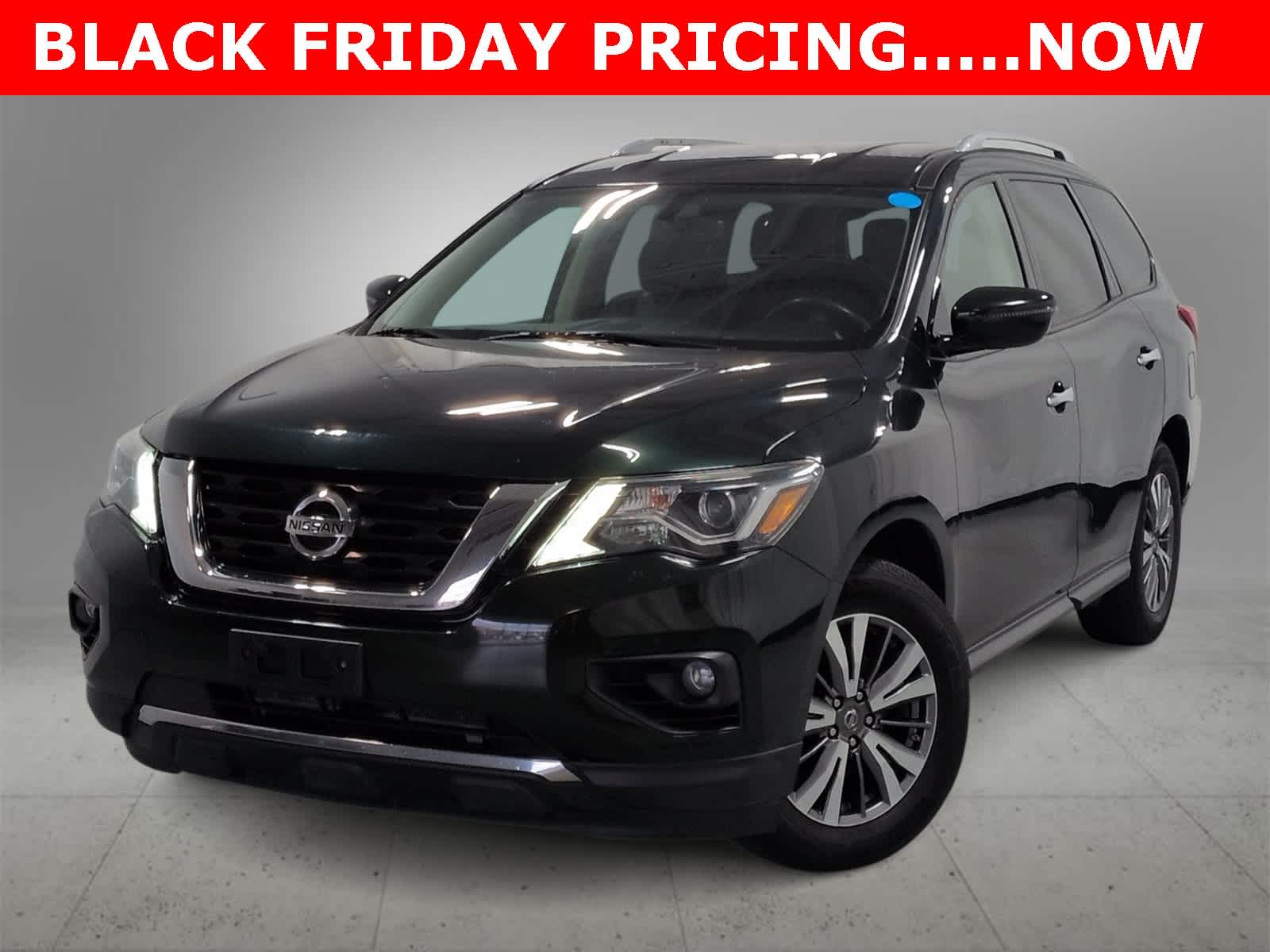 2019 Nissan Pathfinder SV -
                  Farmington Hills, MI