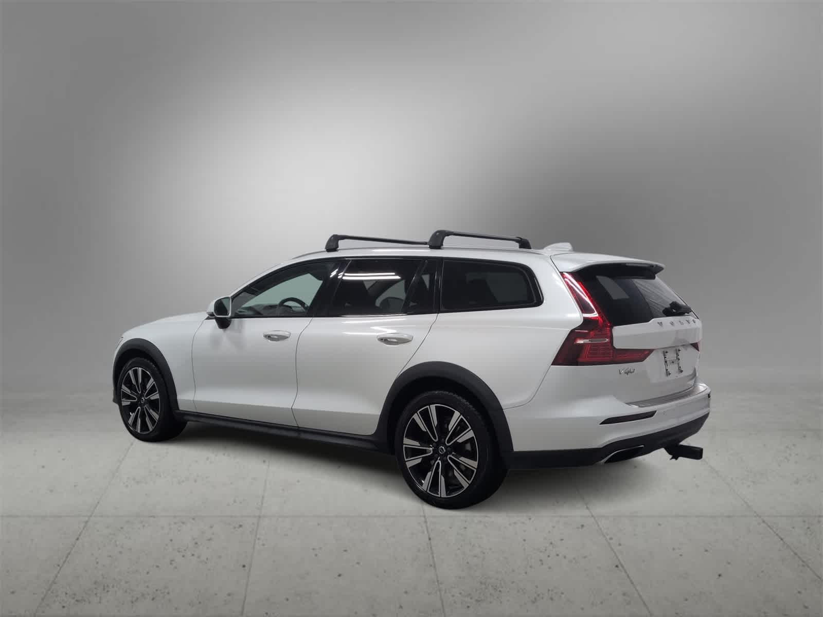 Thumbnail: 2021 Volvo S60 - 6