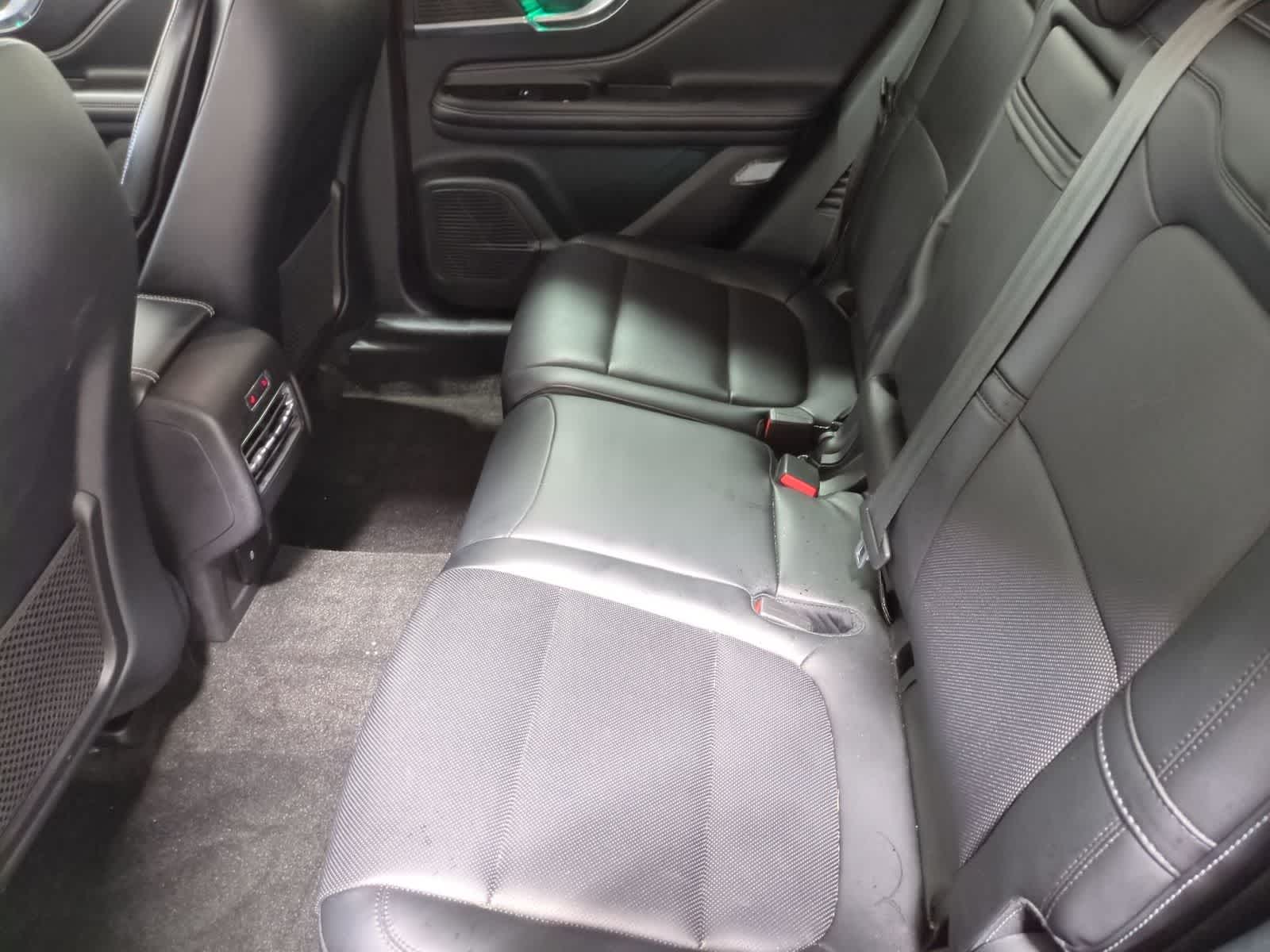 Thumbnail: 2020 Lincoln Corsair - 26