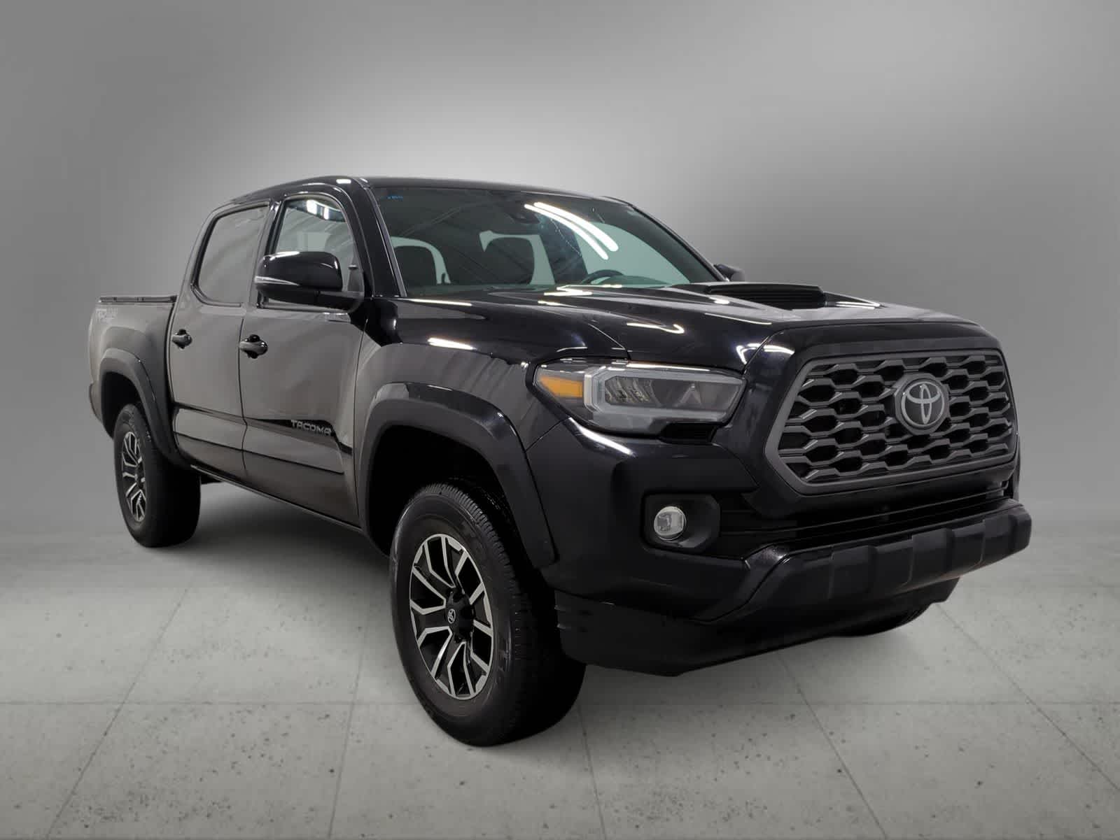 Thumbnail: 2022 Toyota Tacoma - 2
