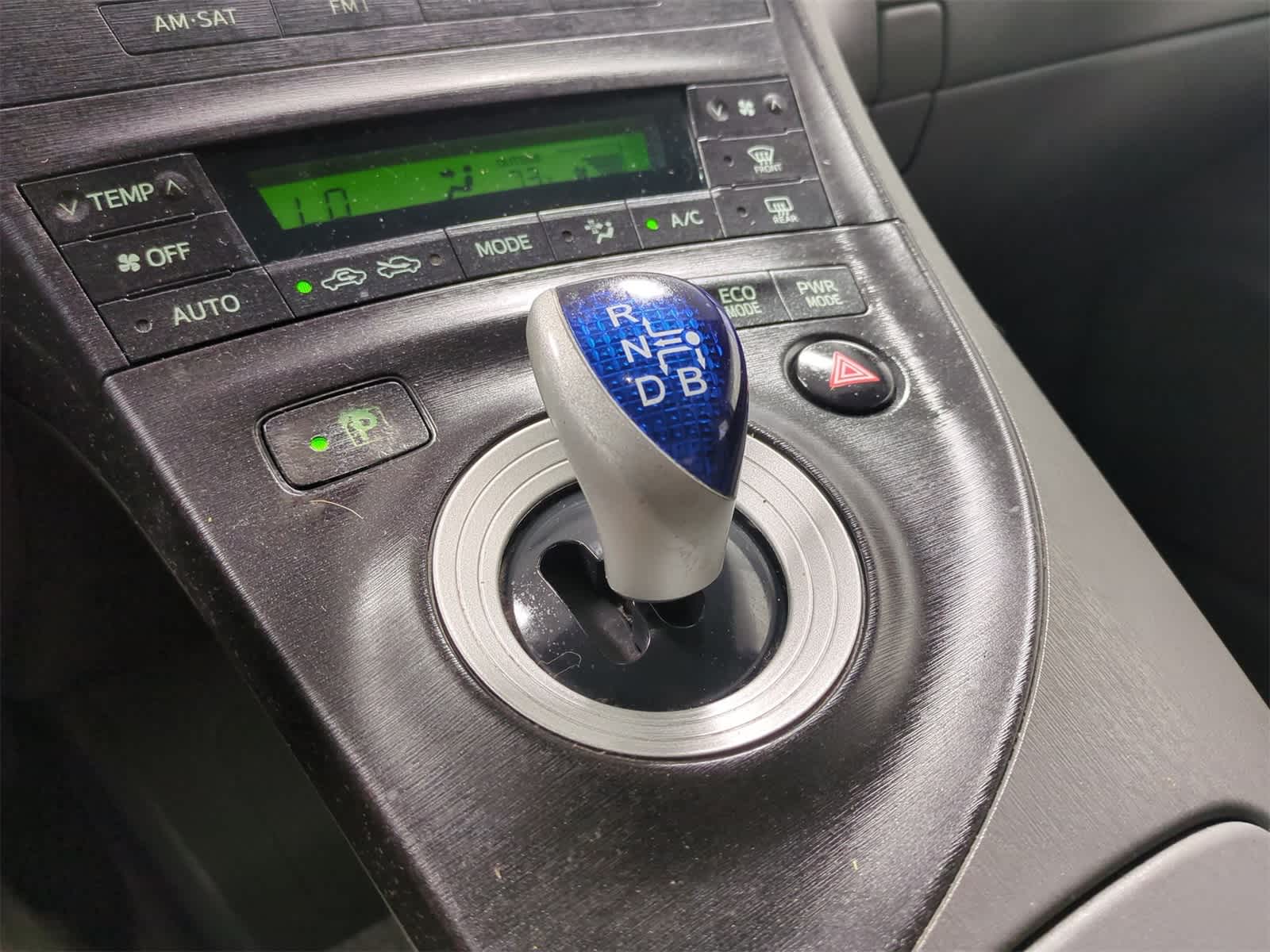 Thumbnail: 2010 Toyota Prius - 30