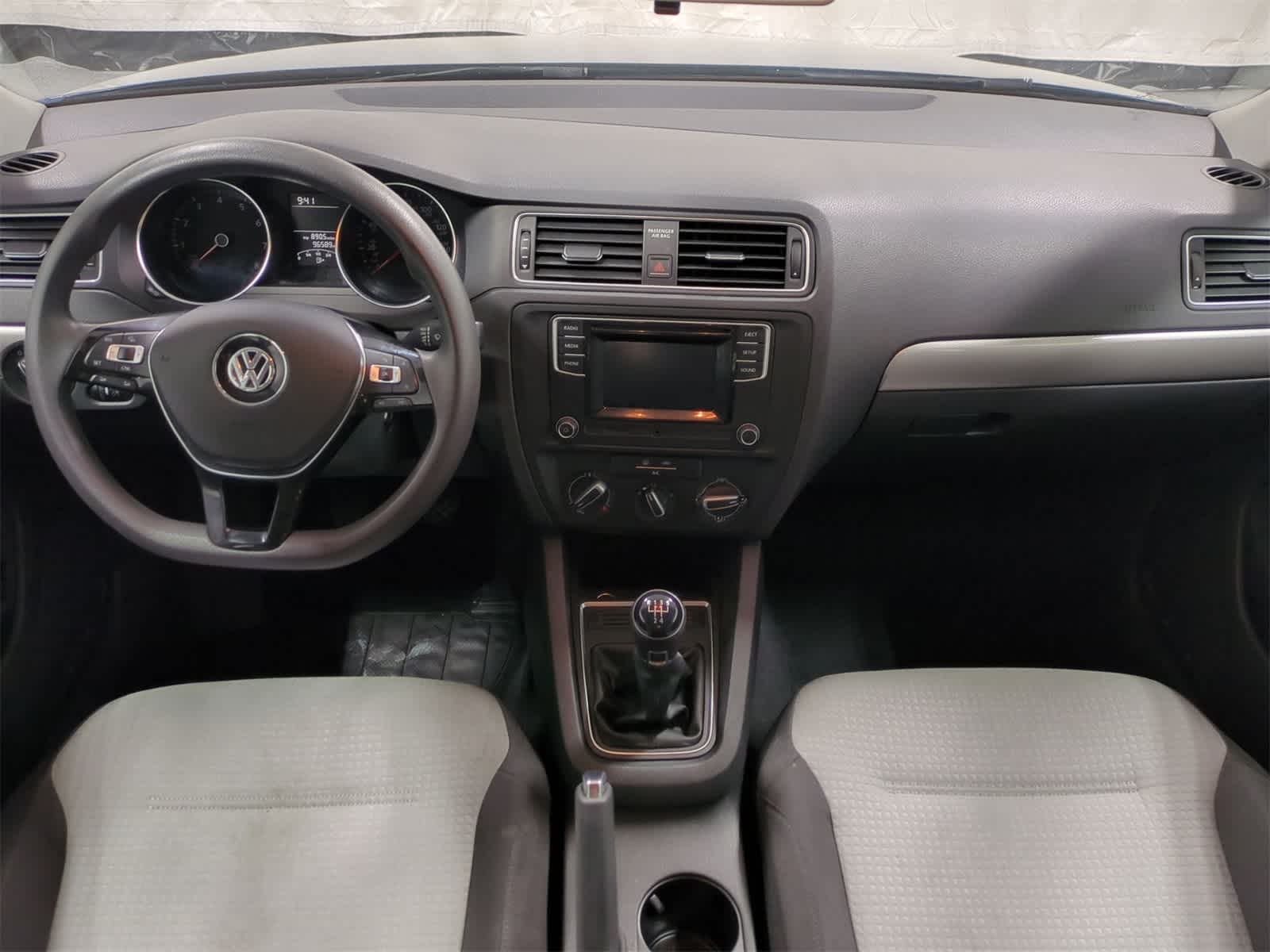 2017 Volkswagen Jetta S 16