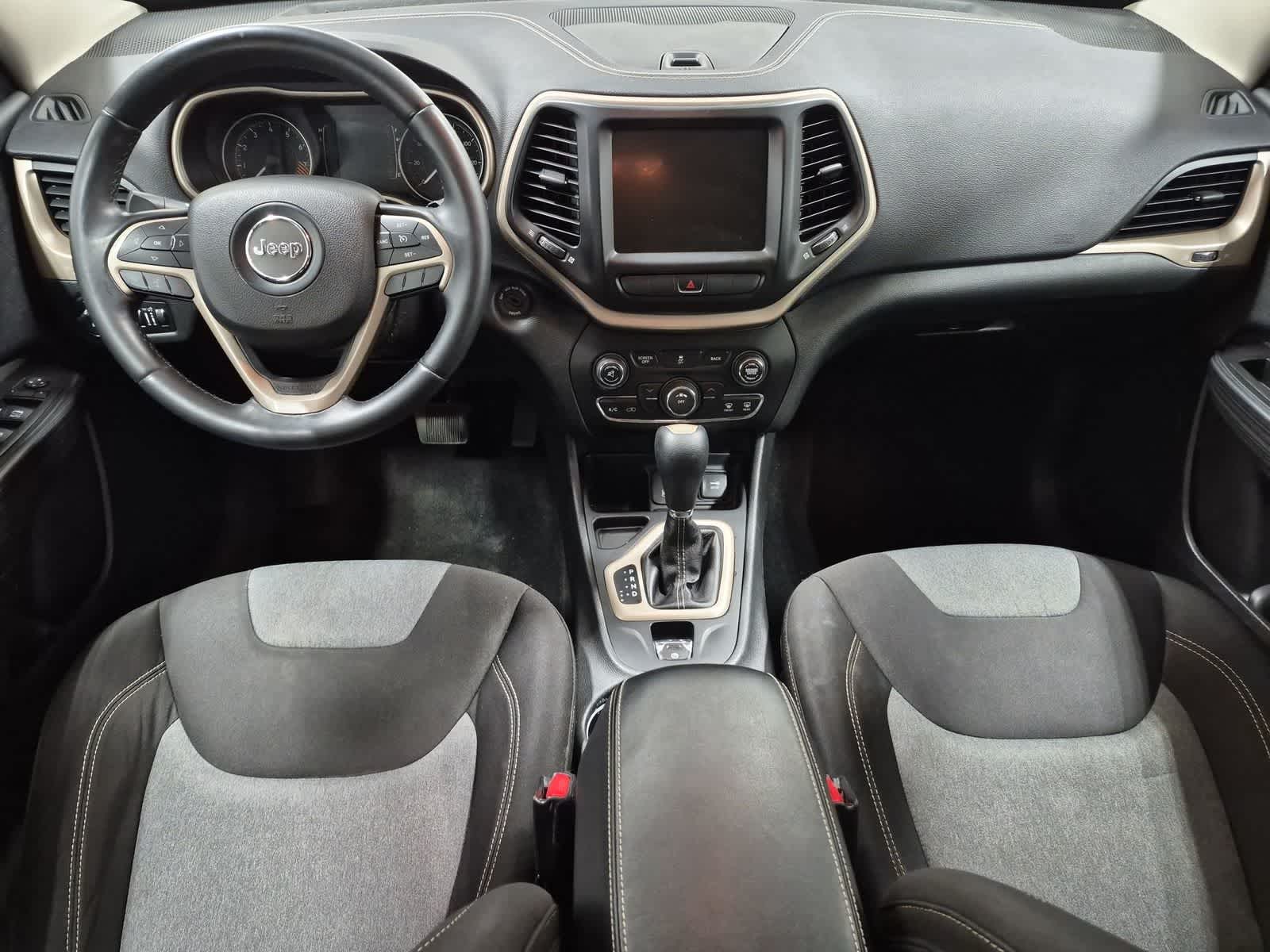 Thumbnail: 2014 Jeep Cherokee - 22