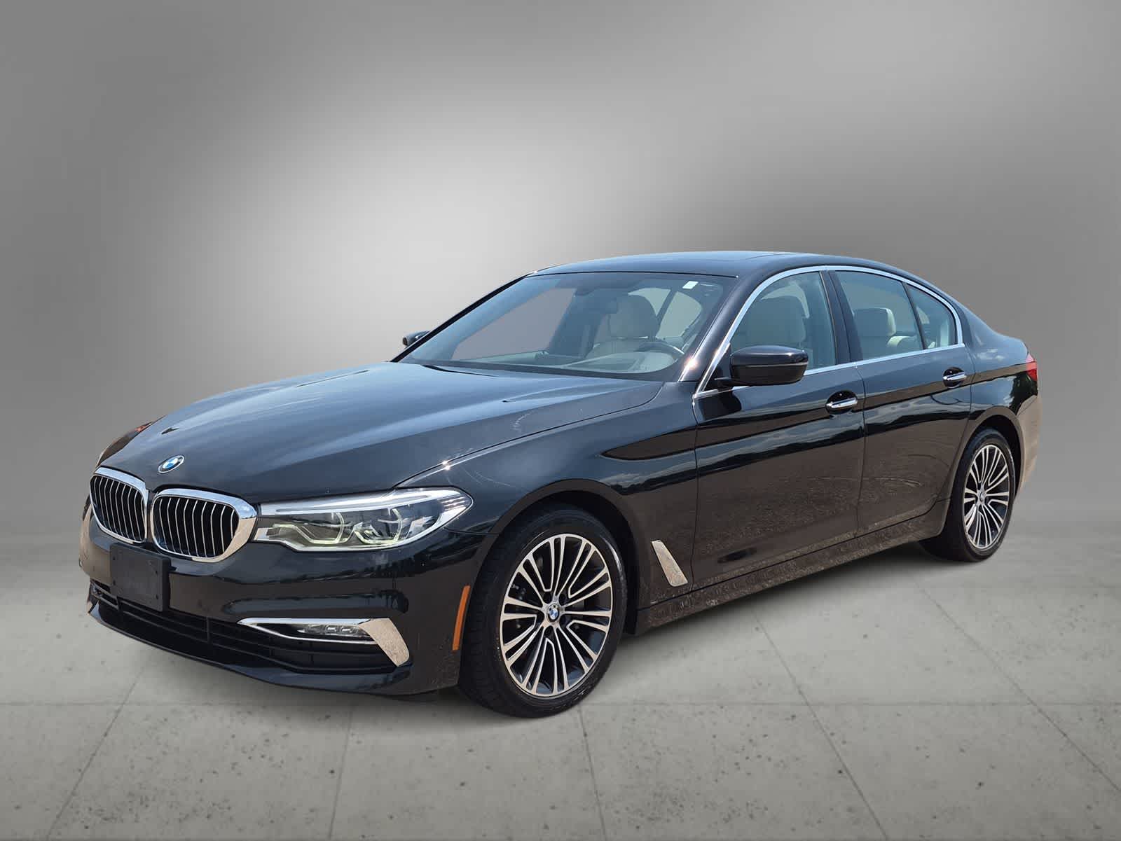 Thumbnail: 2017 BMW 5 Series - 4