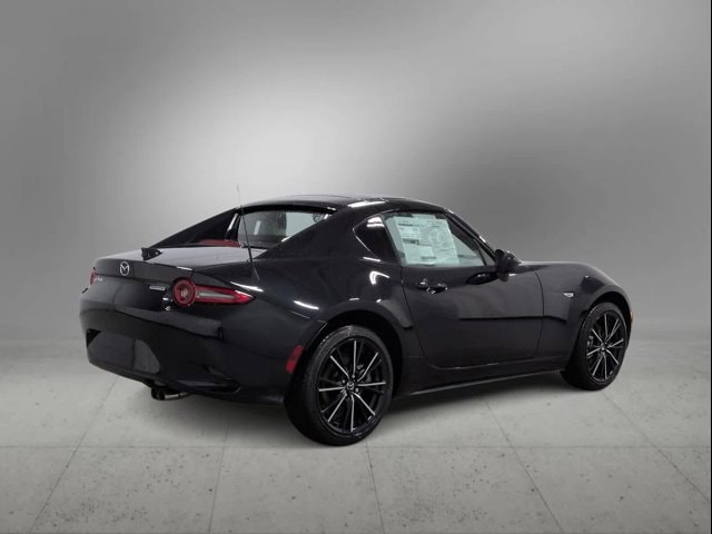 Thumbnail: 2026 Mazda MX-5 Miata - 8