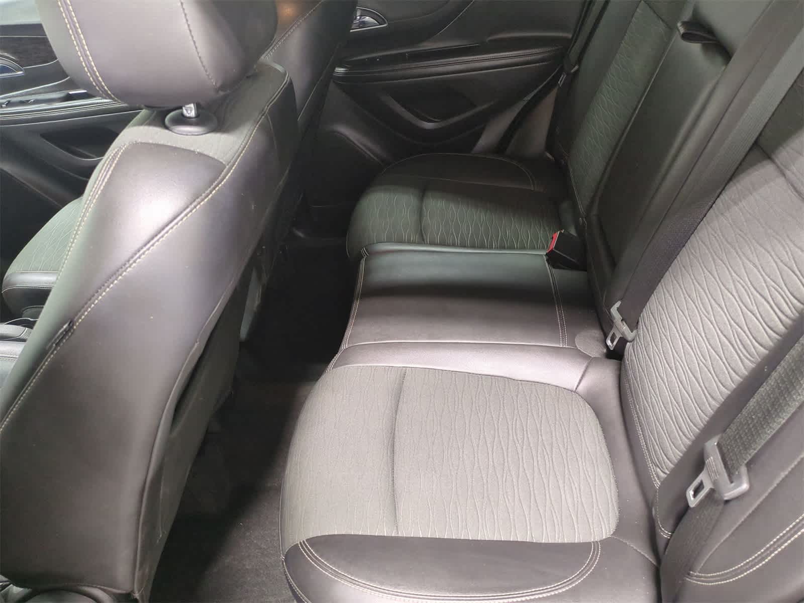 Thumbnail: 2015 Buick Encore - 20
