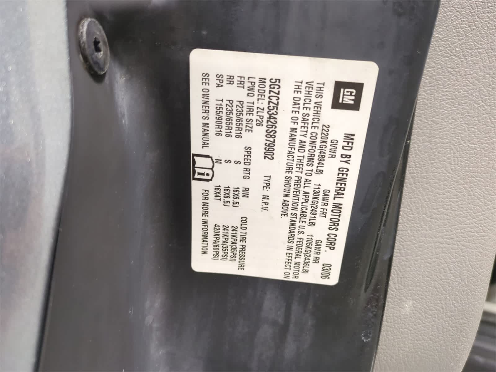 Thumbnail: 2006 Saturn VUE - 32
