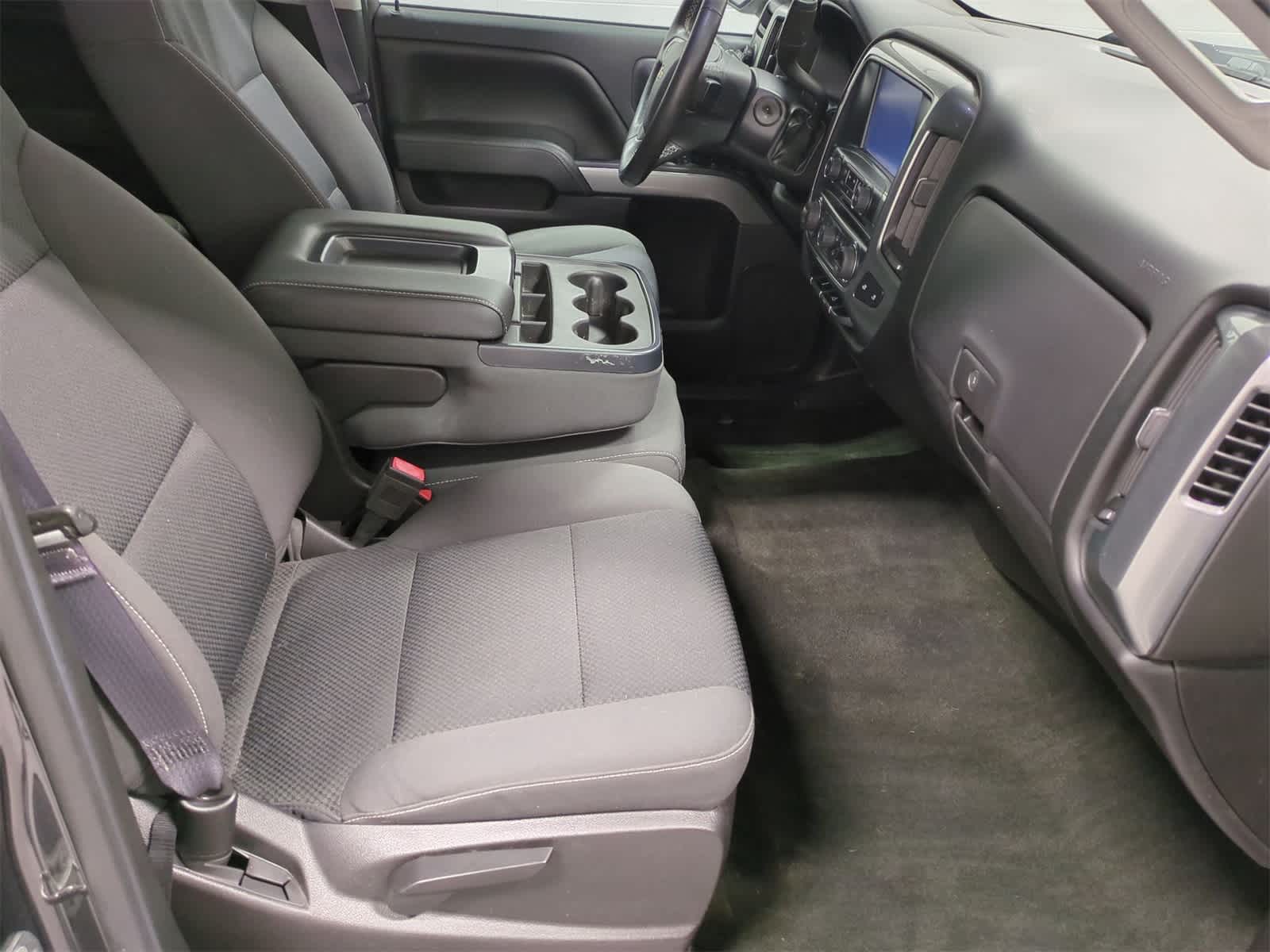 Thumbnail: 2016 Chevrolet Silverado 1500 - 22