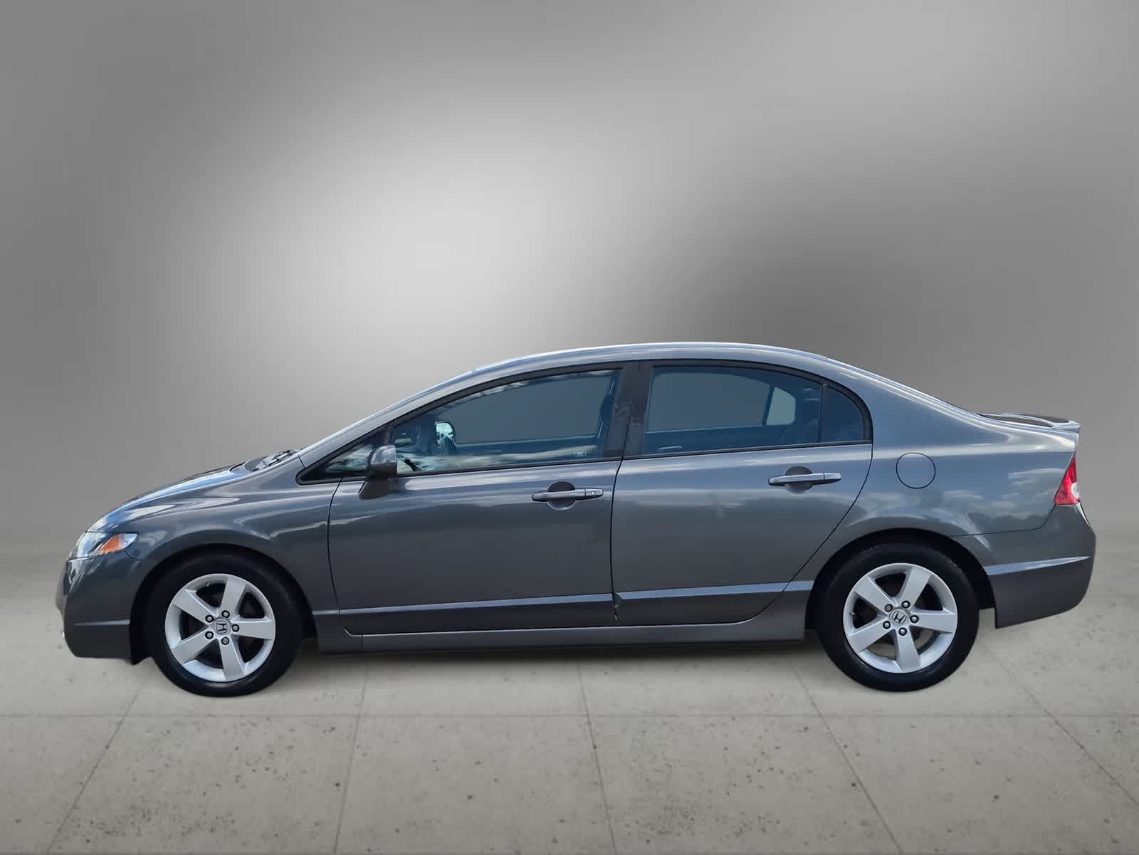 Thumbnail: 2011 Honda Civic - 5