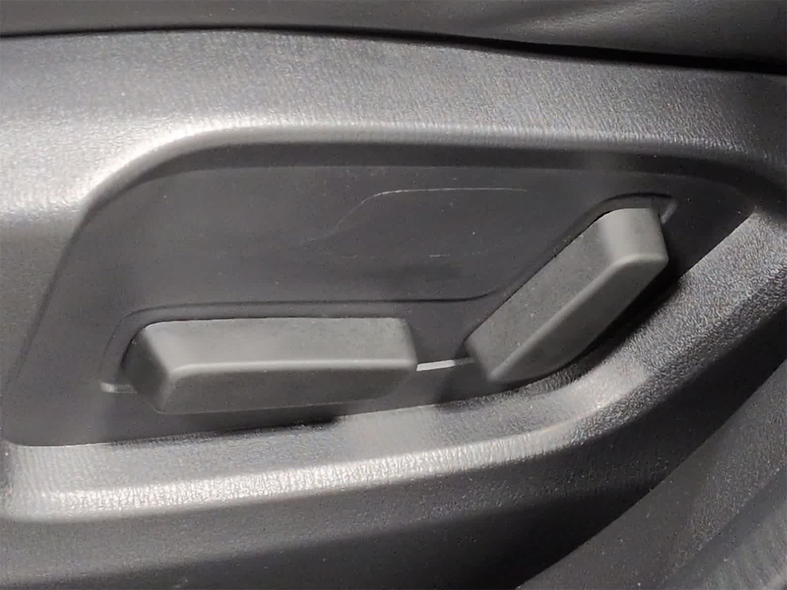 Thumbnail: 2025 Mazda CX-5 - 18