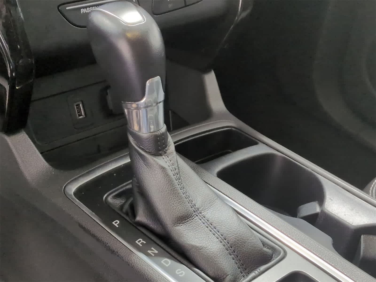 Thumbnail: 2017 Ford Escape - 31