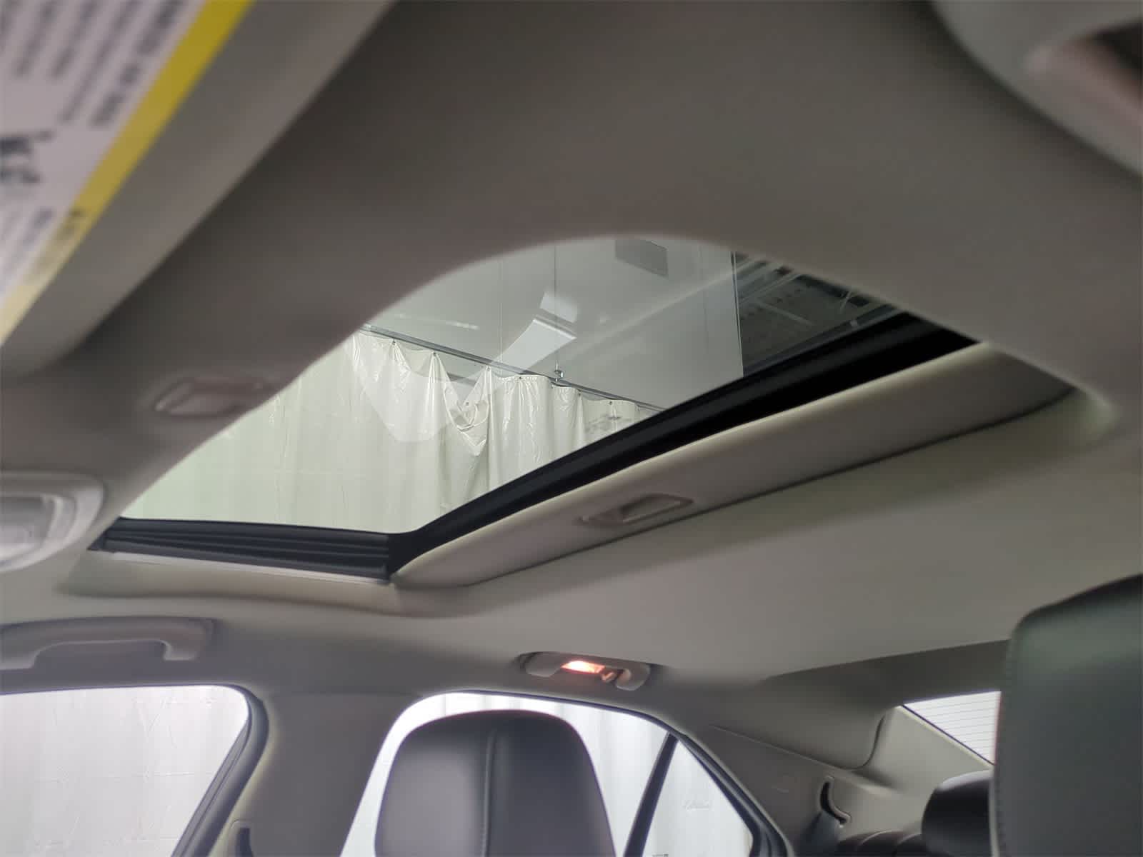 Thumbnail: 2015 Cadillac ATS - 20