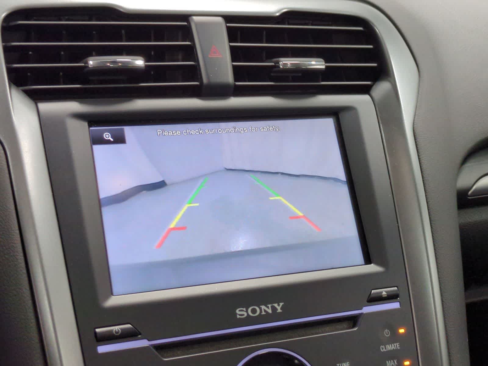 Thumbnail: 2014 Ford Fusion - 31