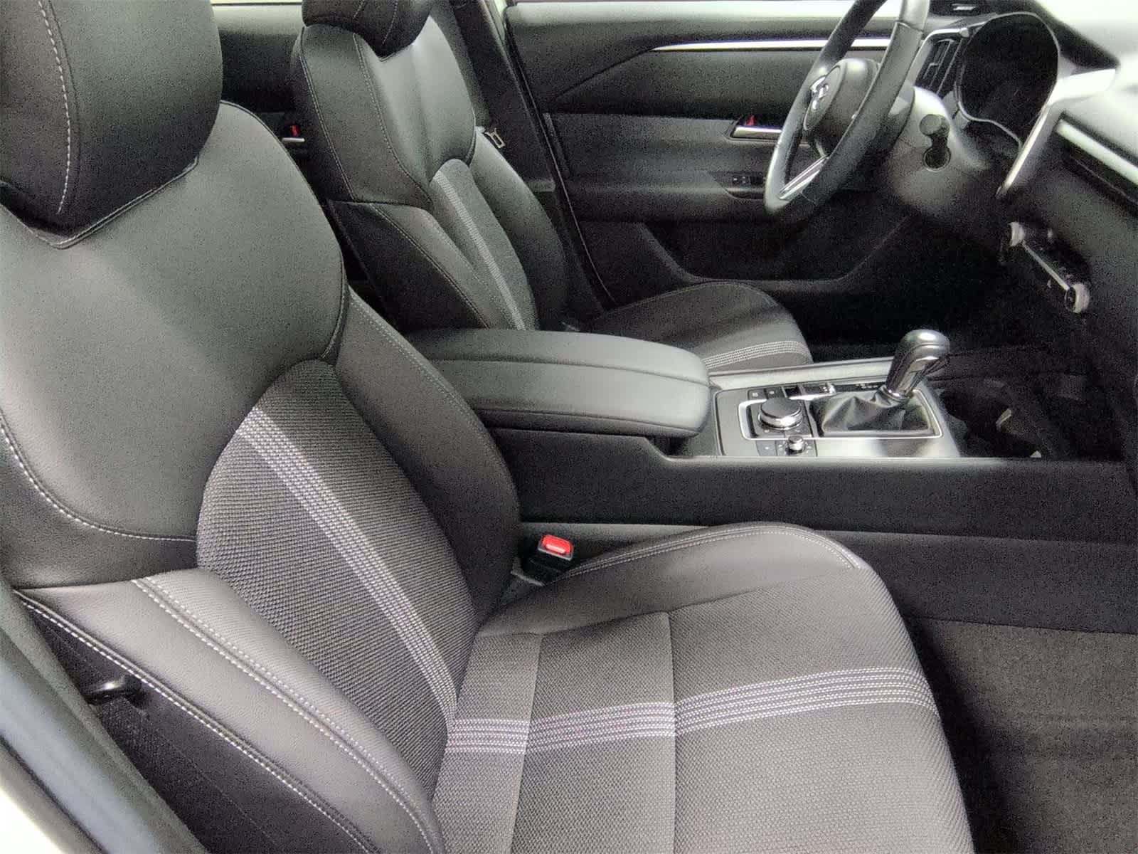 Thumbnail: 2025 Mazda CX-50 - 16