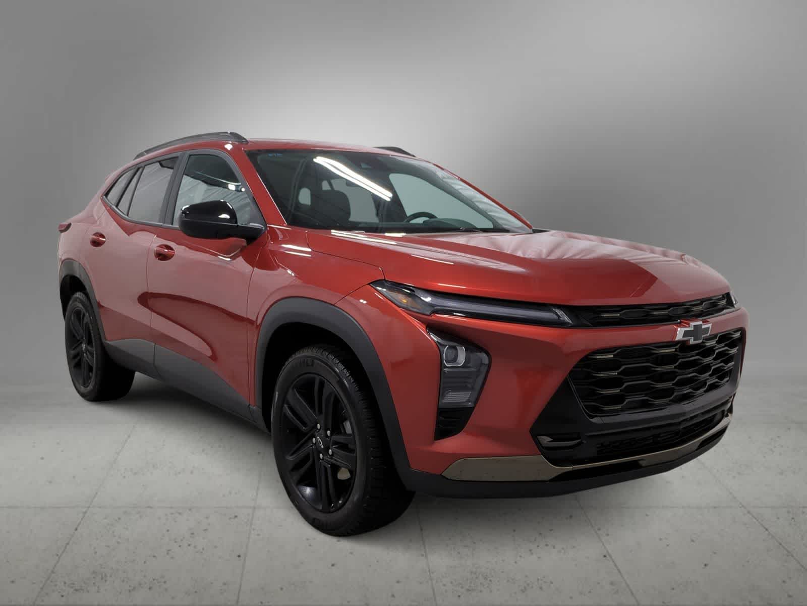 Thumbnail: 2024 Chevrolet Trax - 2