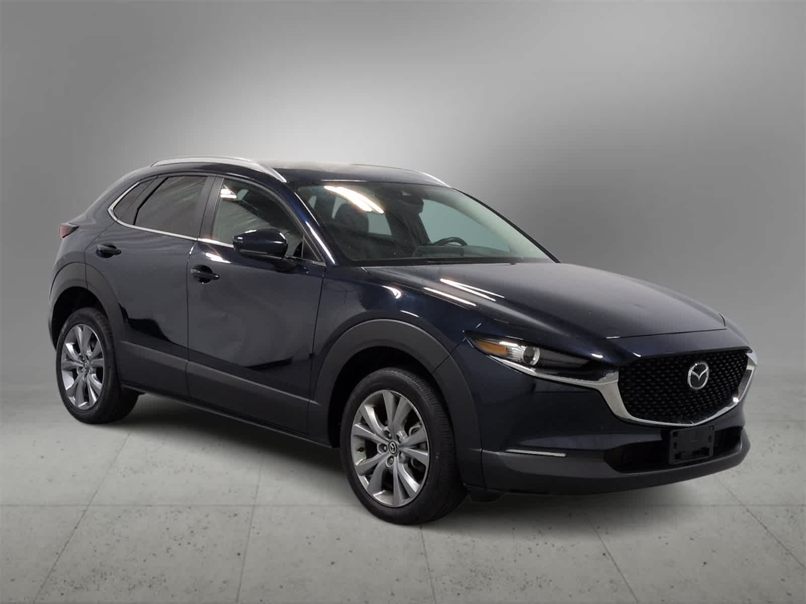 2022 Mazda CX-30 2.5 Select photo 2