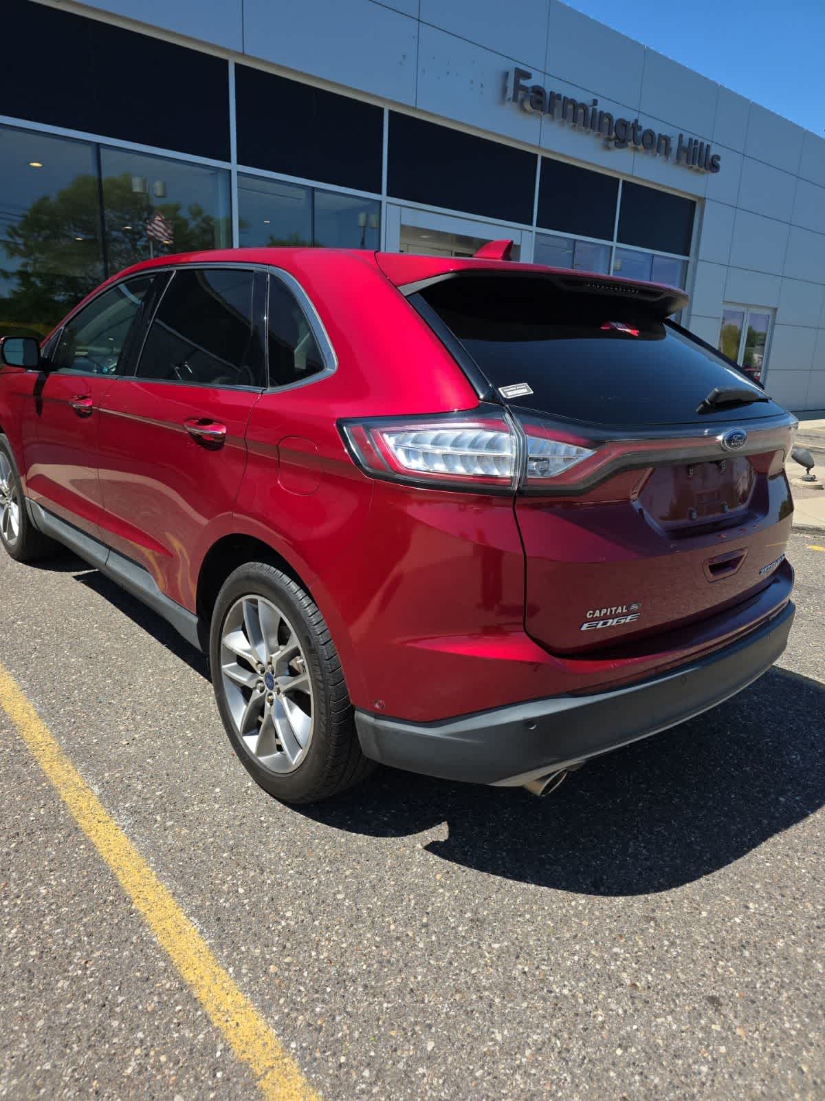 Thumbnail: 2017 Ford Edge - 3