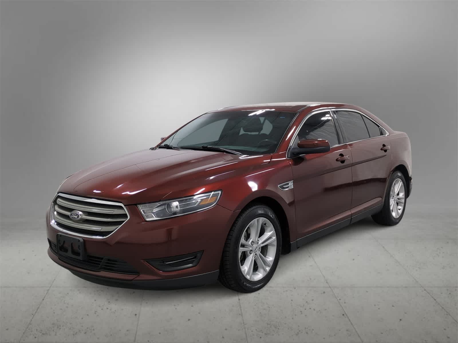 Thumbnail: 2016 Ford Taurus - 1