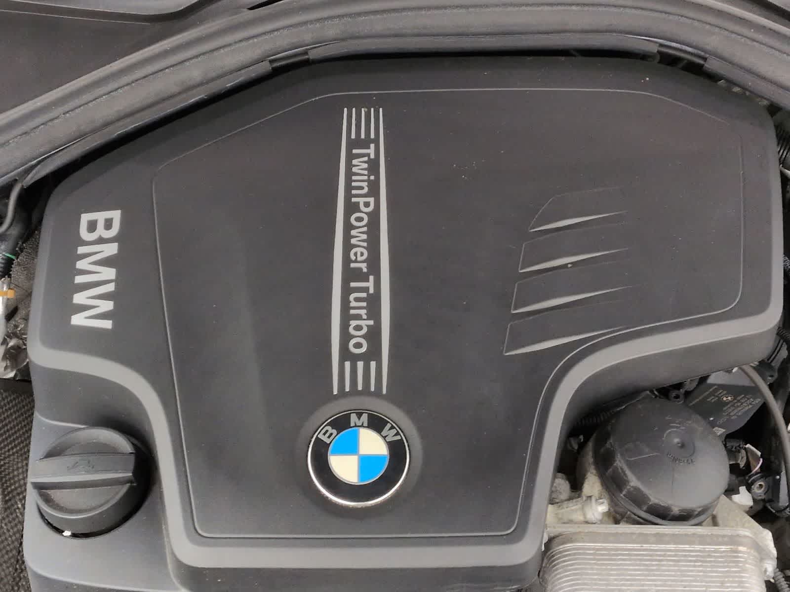 Thumbnail: 2016 BMW 3 Series - 15