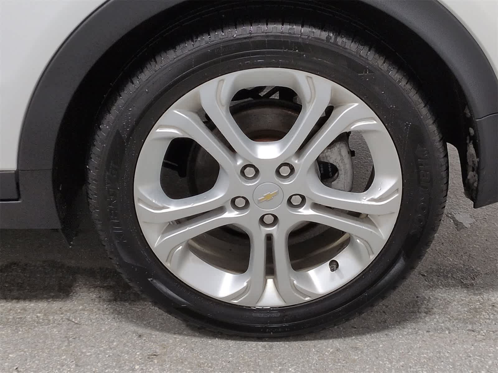 Thumbnail: 2017 Chevrolet Bolt EV - 14