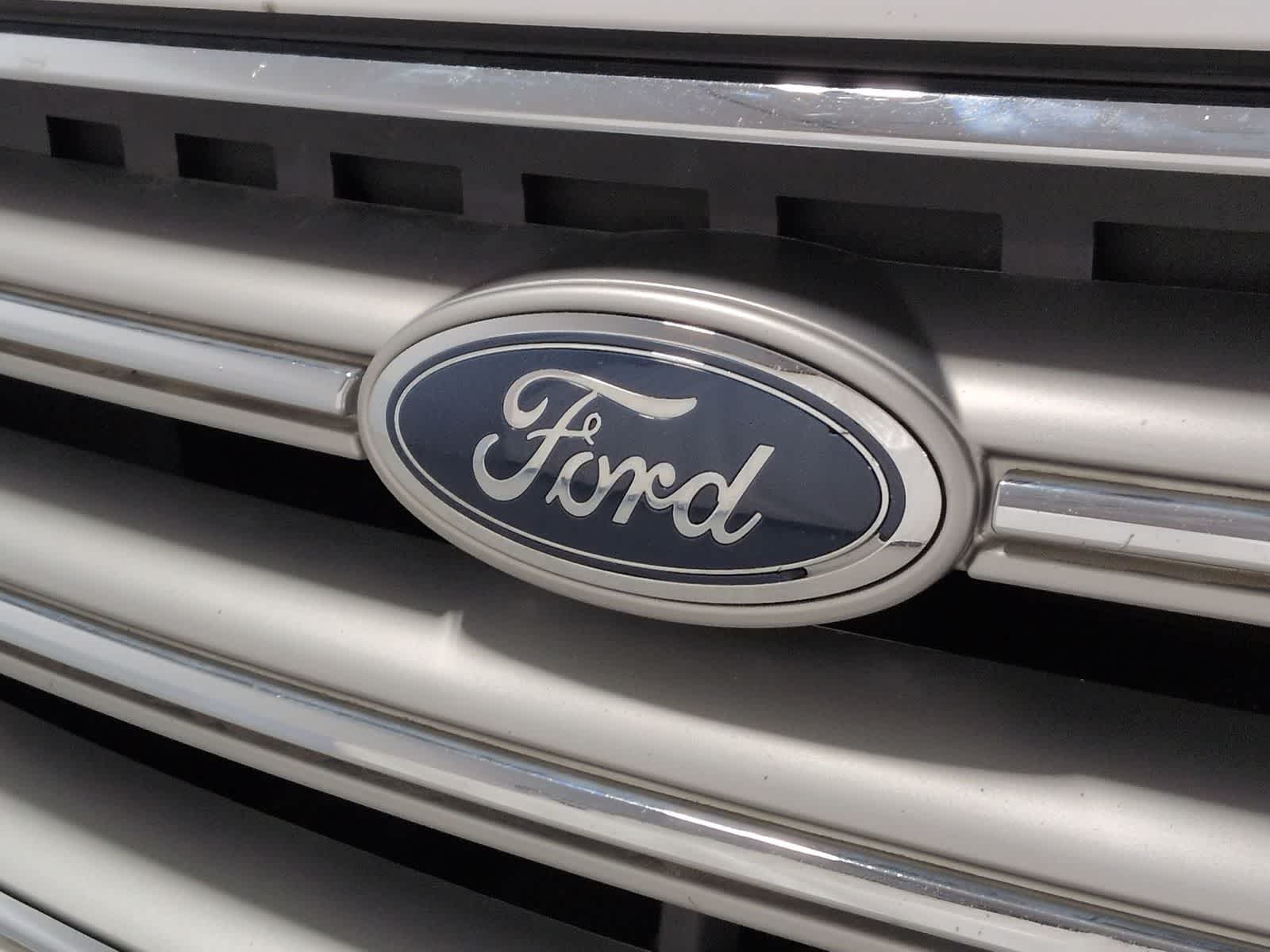 Thumbnail: 2017 Ford Escape - 12