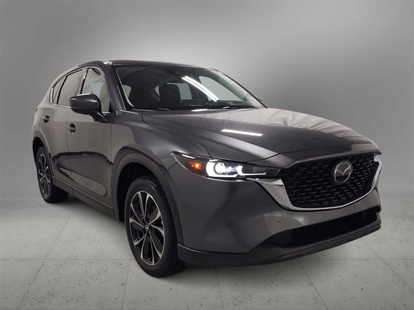 Thumbnail: 2022 Mazda CX-5 - 2