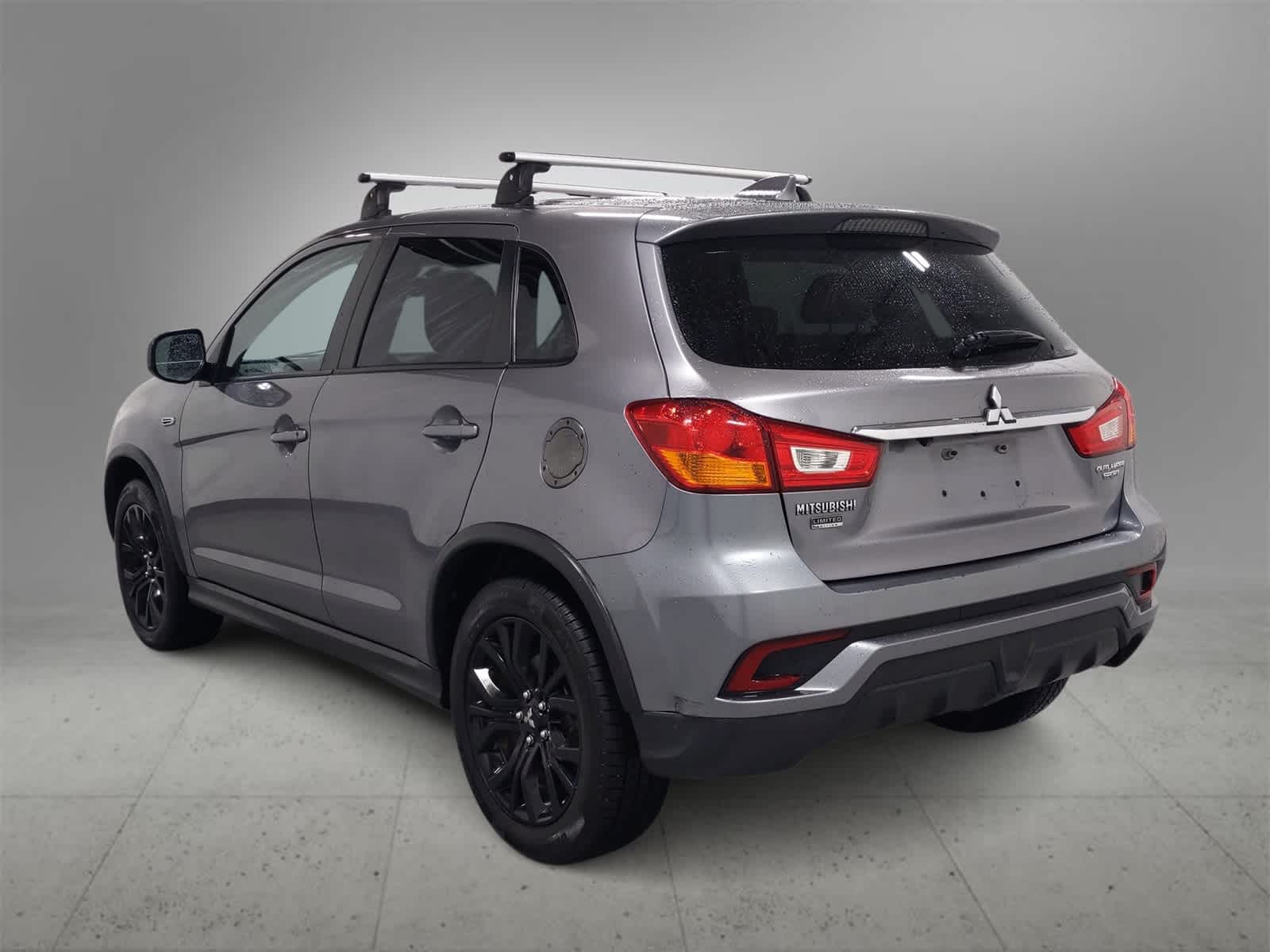 Thumbnail: 2018 Mitsubishi Outlander Sport - 6