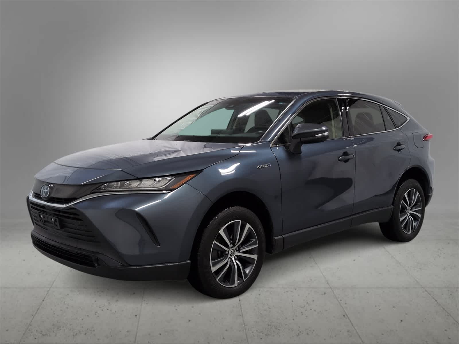 2021 Toyota Venza LE photo 4