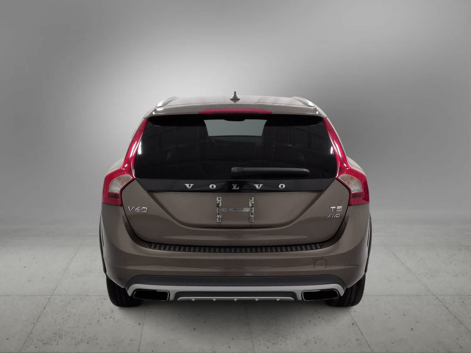 Thumbnail: 2015 Volvo S60 - 7