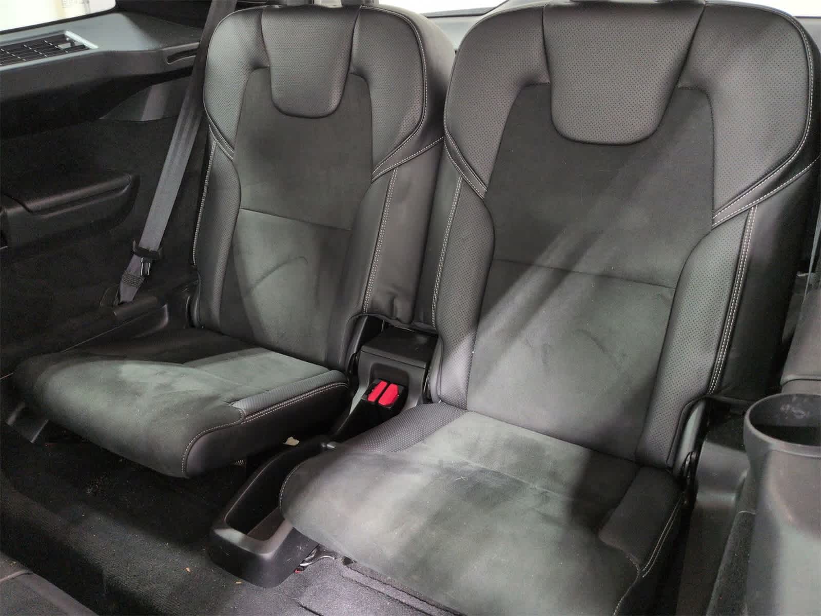 Thumbnail: 2019 Volvo XC90 - 39