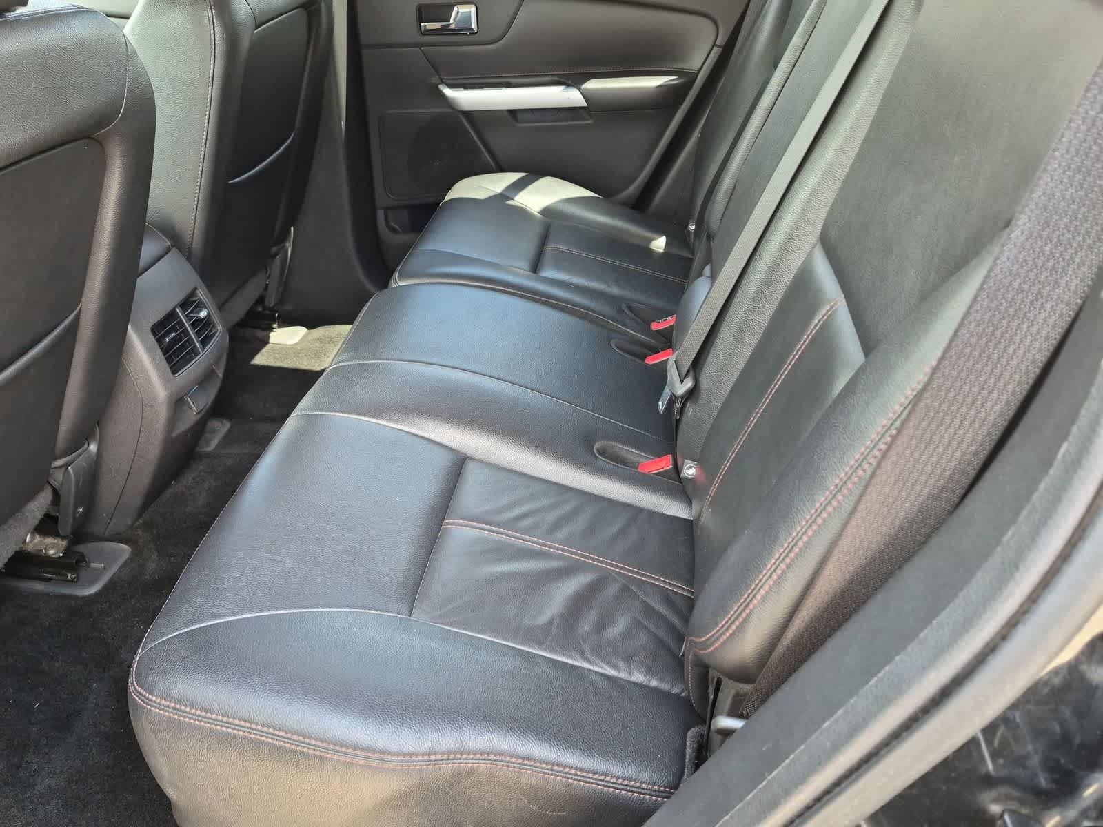 Thumbnail: 2013 Ford Edge - 19