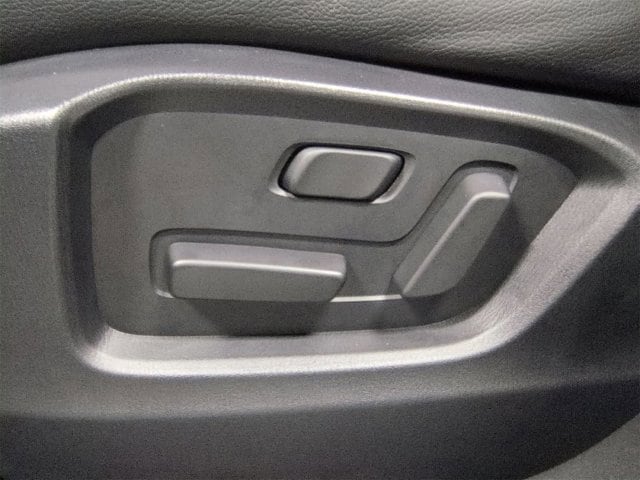 Thumbnail: 2025 Mazda CX-5 - 18