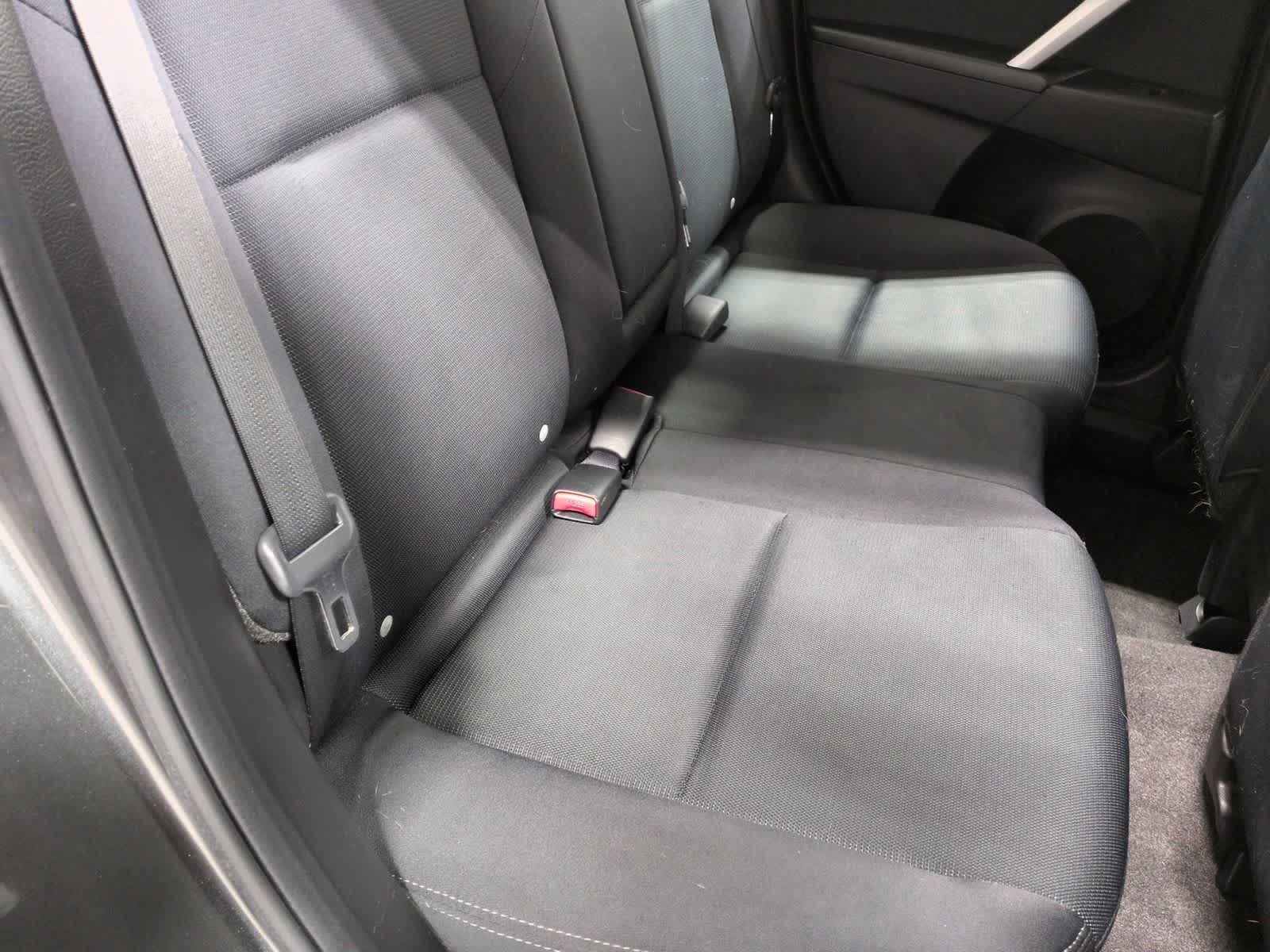 Thumbnail: 2010 Mazda Mazda3 - 21