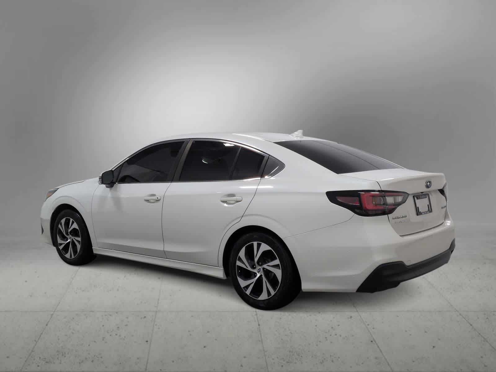 Thumbnail: 2021 Subaru Legacy - 10