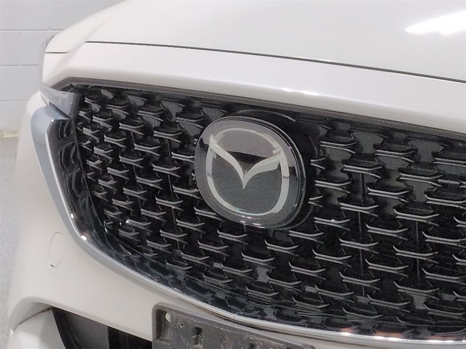 2024 Mazda CX-5 2.5 S Preferred photo 4