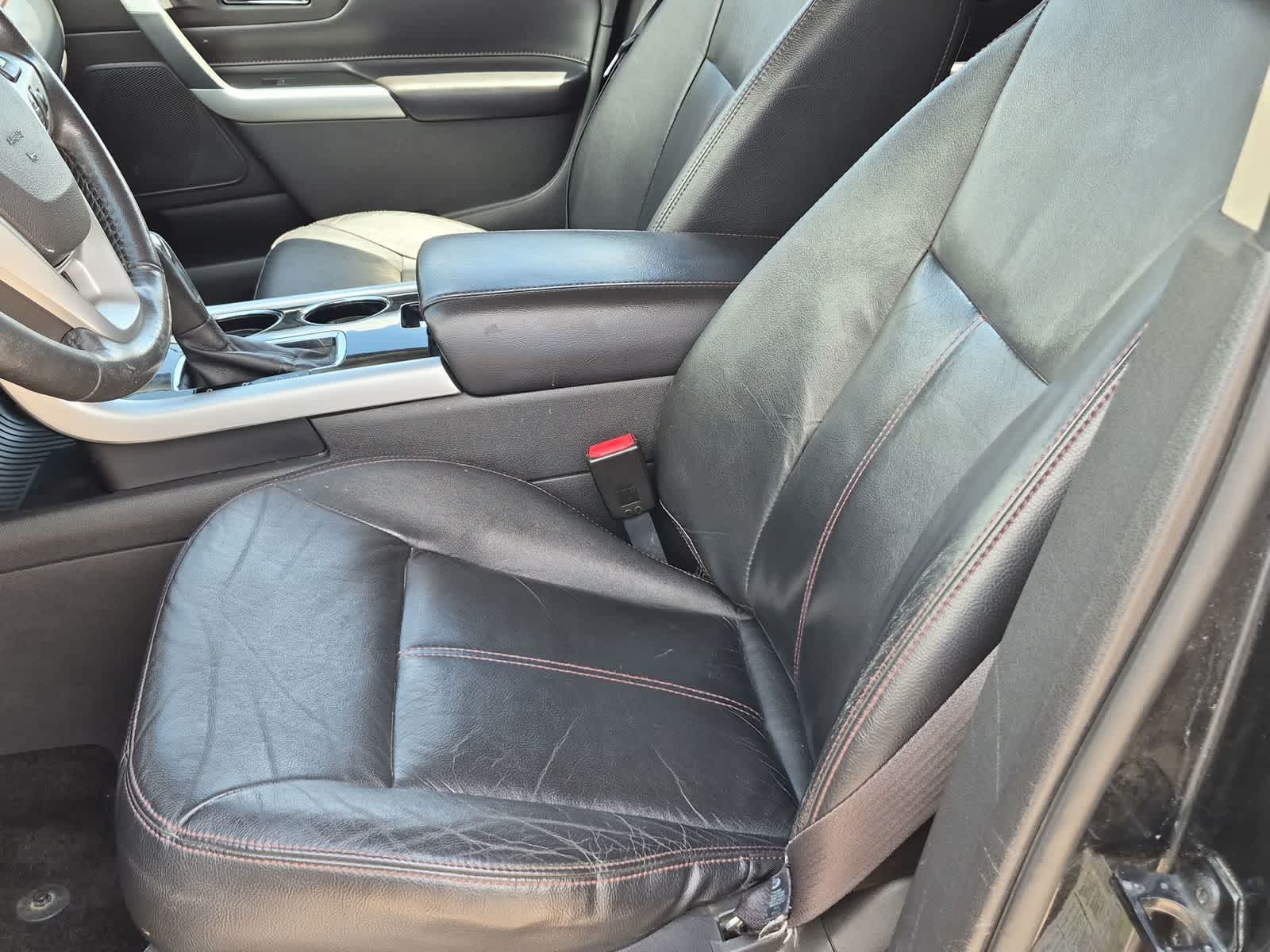 Thumbnail: 2013 Ford Edge - 16