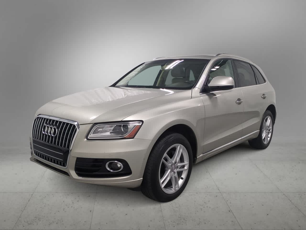 Thumbnail: 2016 Audi Q5 - 4