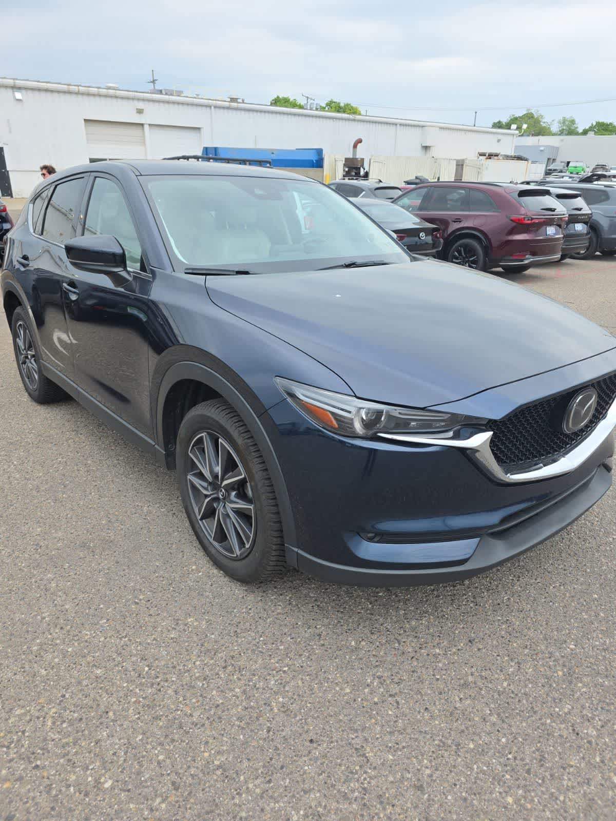 2017 Mazda CX-5 Grand Touring Auto AWD's photo
