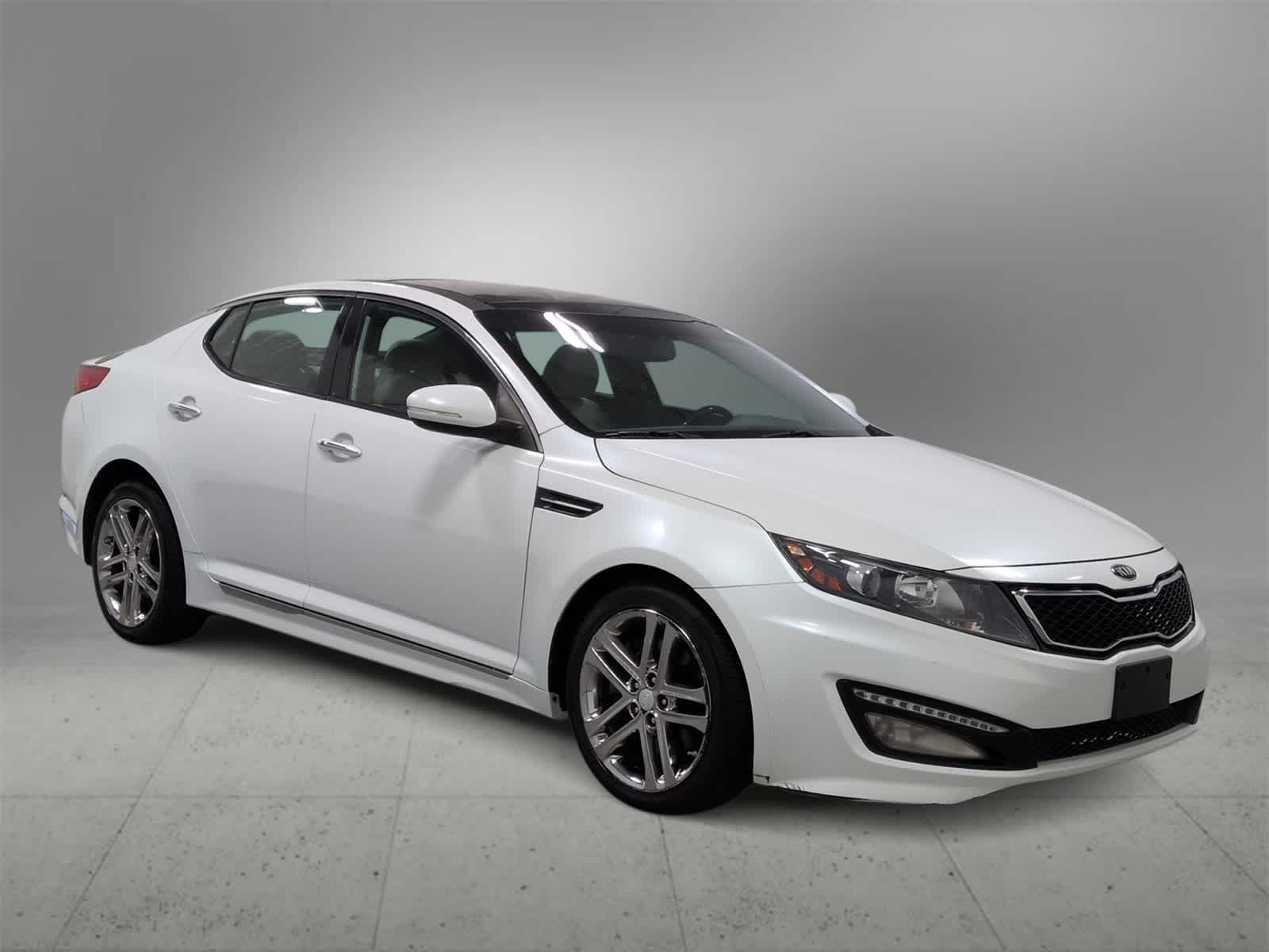 Thumbnail: 2013 Kia Optima - 2