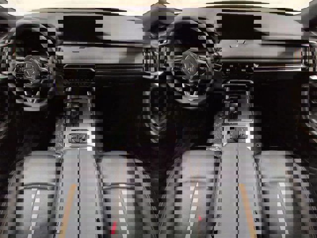 Thumbnail: 2026 Mazda CX-70 - 16