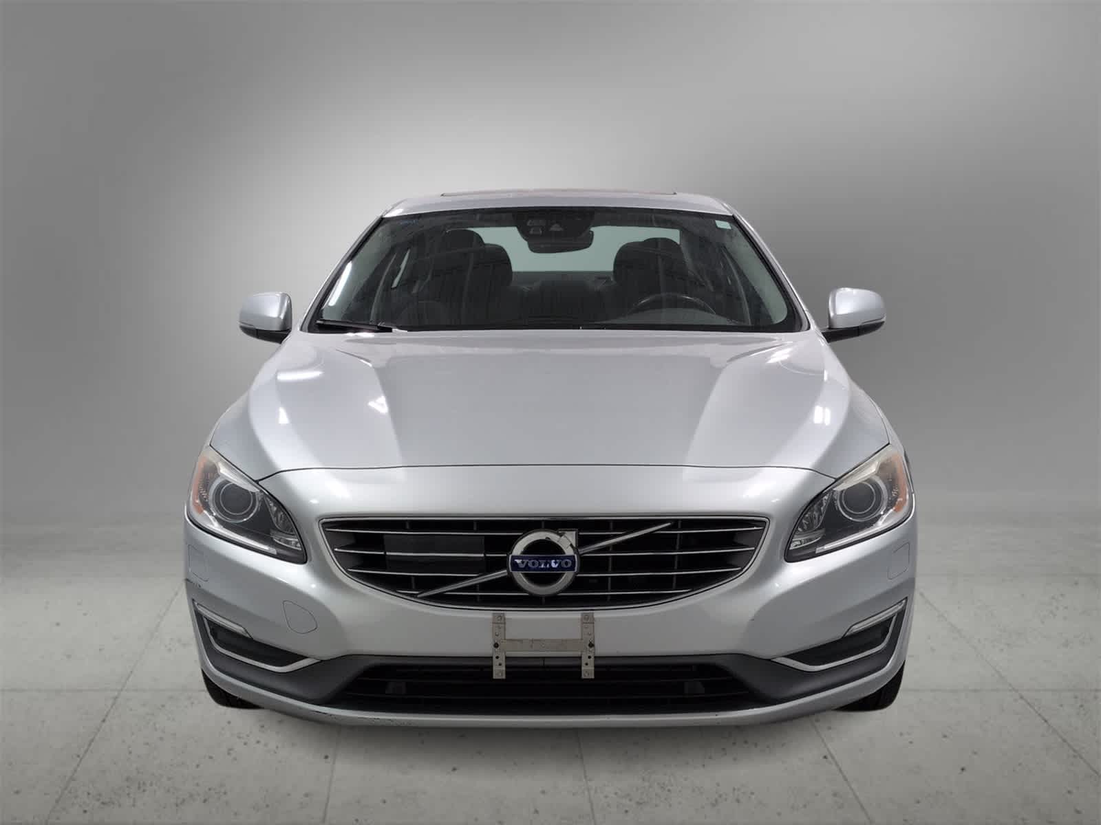 Thumbnail: 2017 Volvo S60 - 3