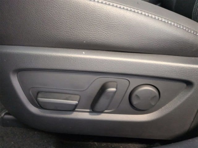 Thumbnail: 2026 Mazda CX-50 - 18