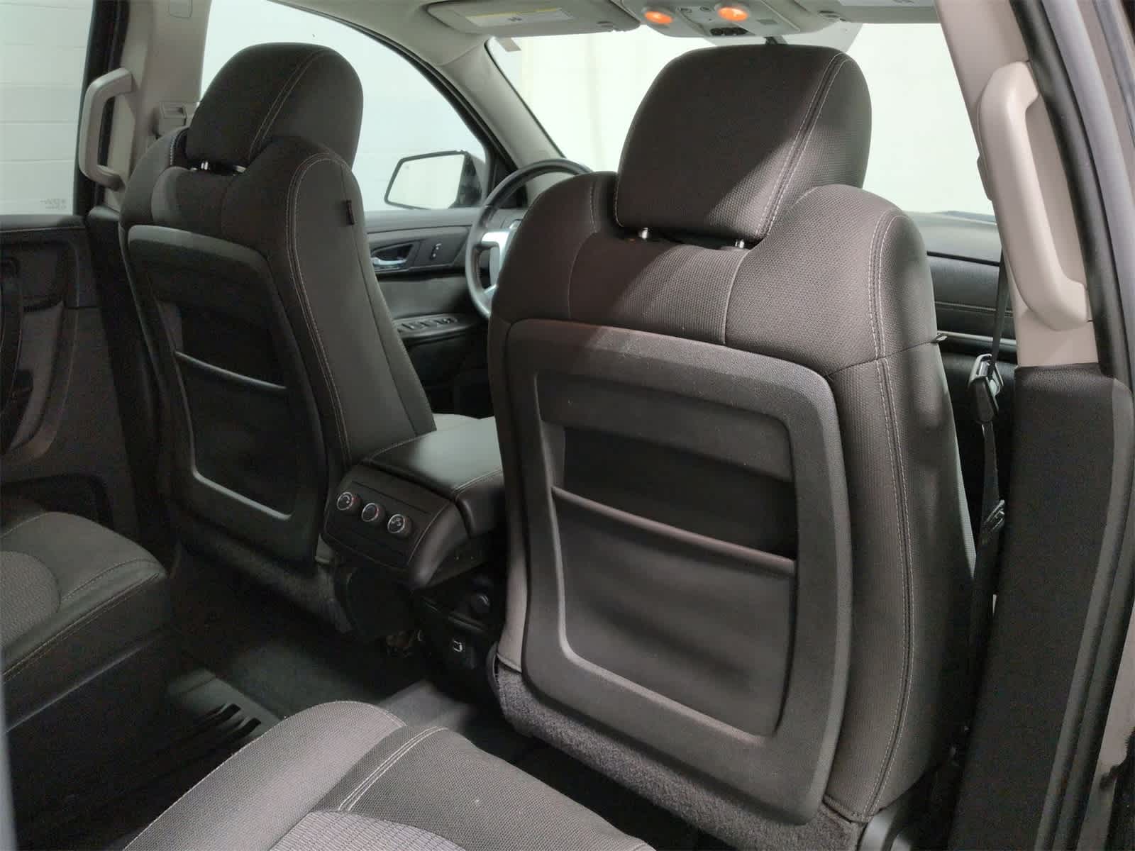 Thumbnail: 2017 Chevrolet Traverse - 19