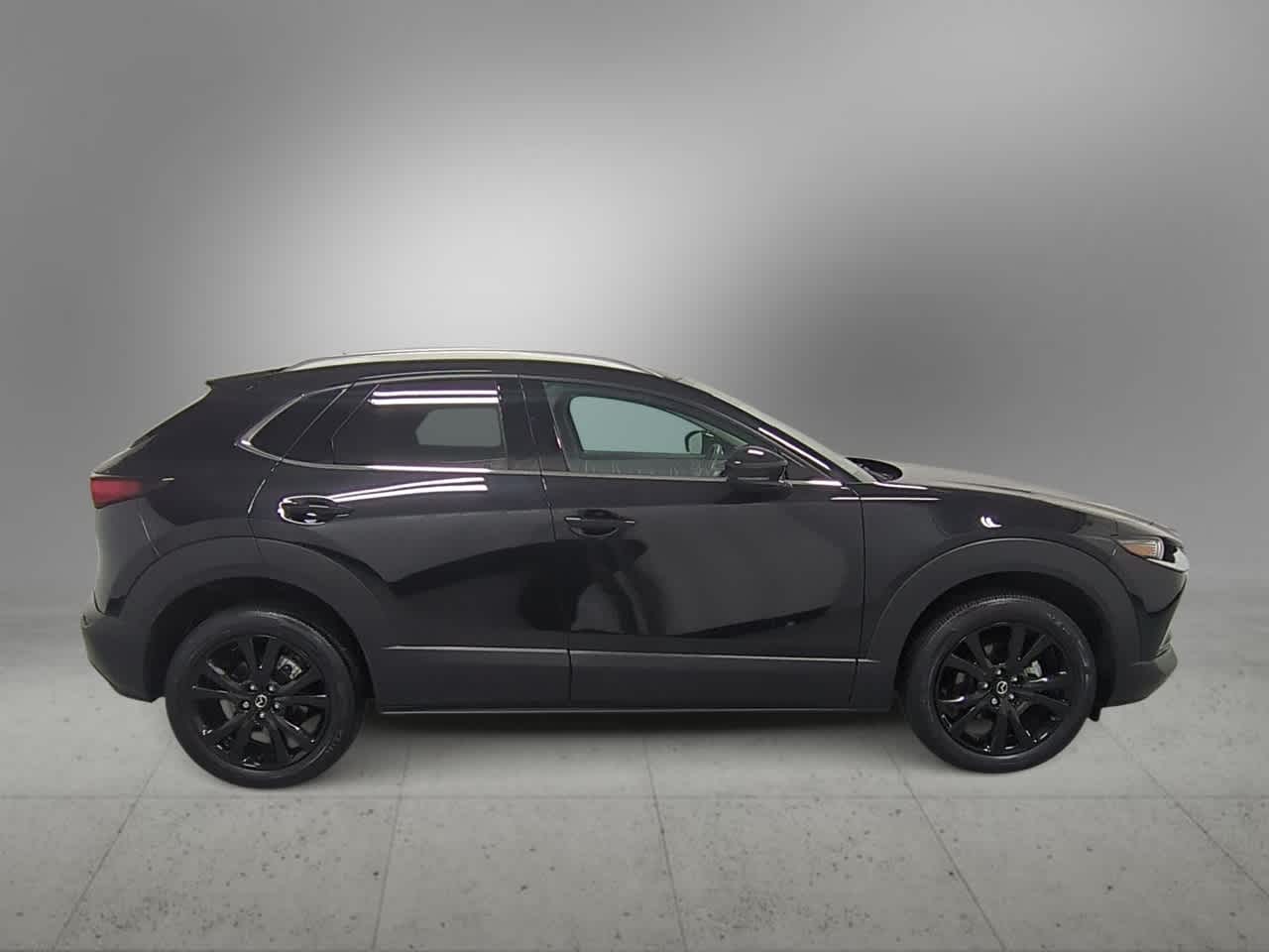 Thumbnail: 2022 Mazda CX-30 - 9