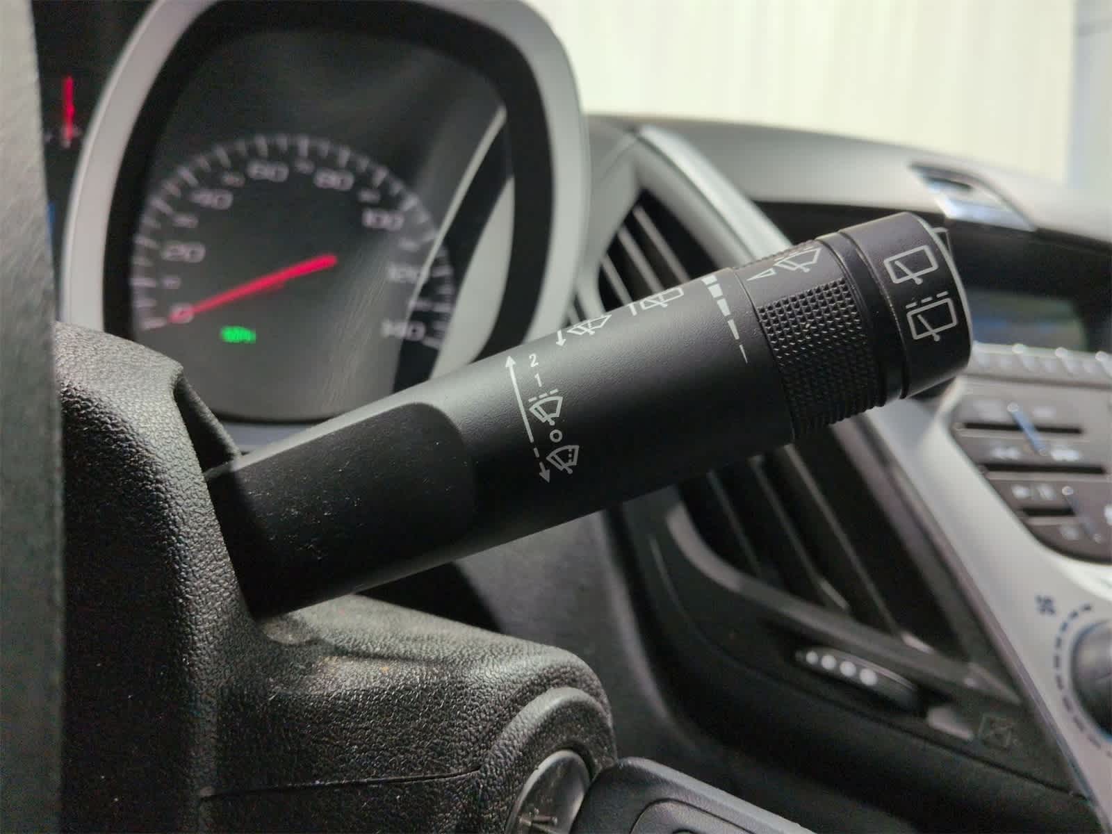 Thumbnail: 2010 Chevrolet Equinox - 26