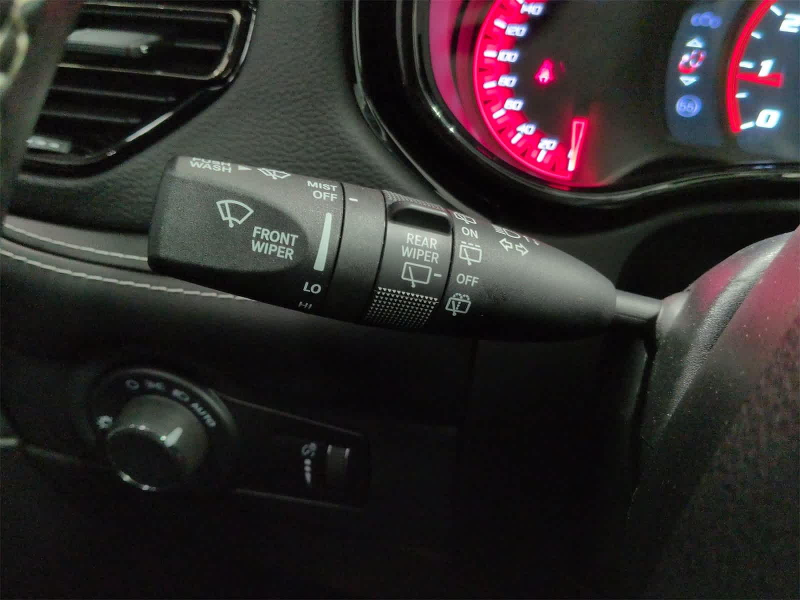 Thumbnail: 2021 Dodge Durango - 29